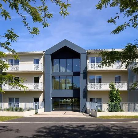 Zenitude Hotel-residences